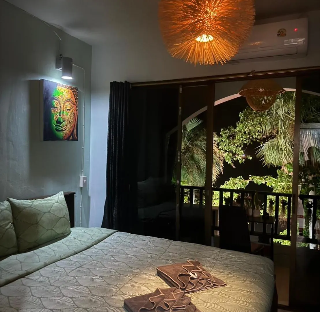 Mild Room Sea View Room For Rent Phi Phi Don
