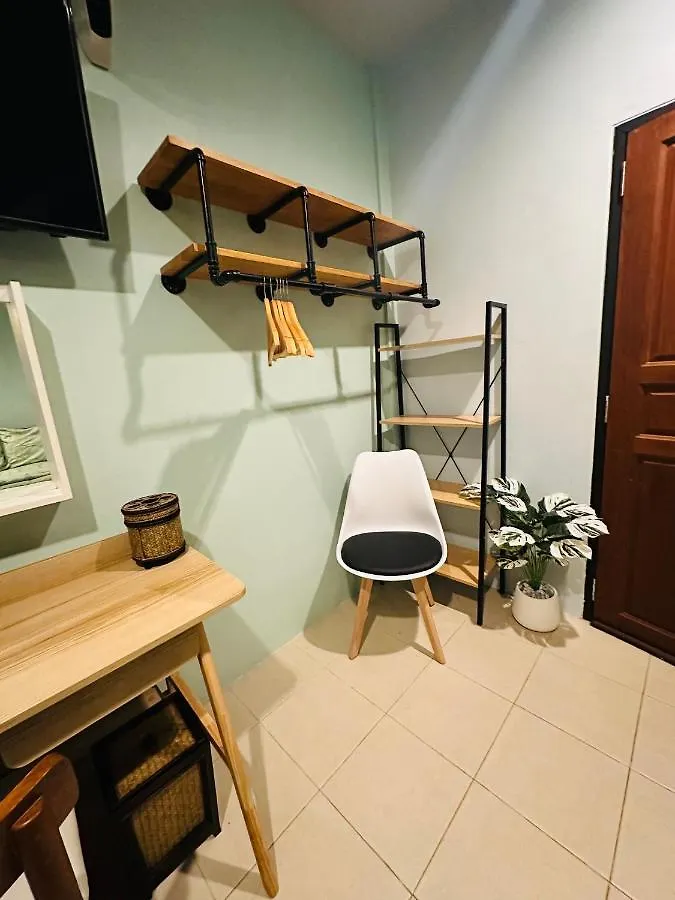 Mild Room Sea View Room For Rent 피피섬 0*,