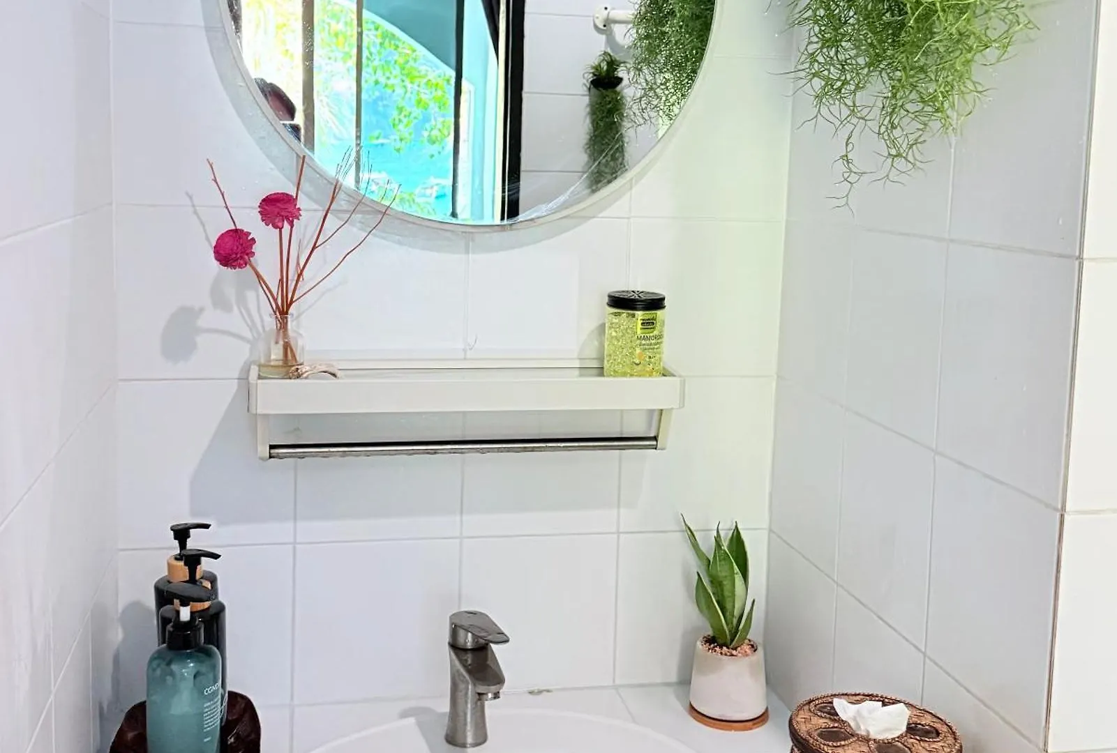Mild Room Sea View Room For Rent 피피섬 아파트